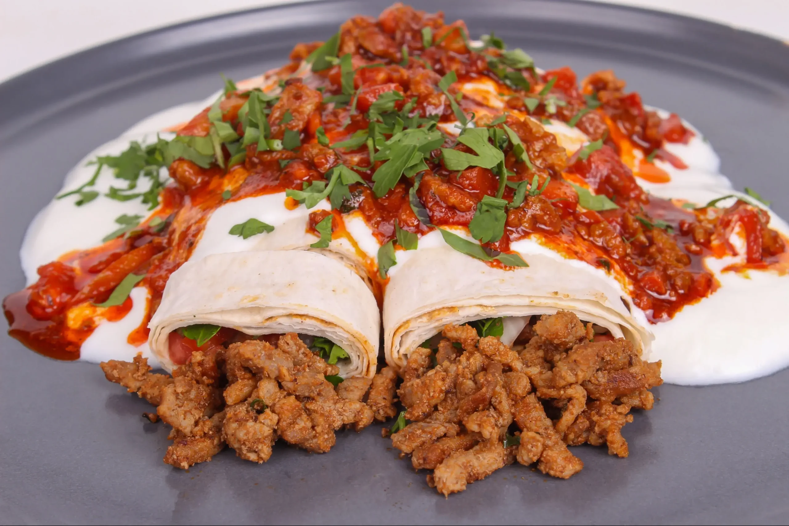 Yoğurtlu Et Tantuni